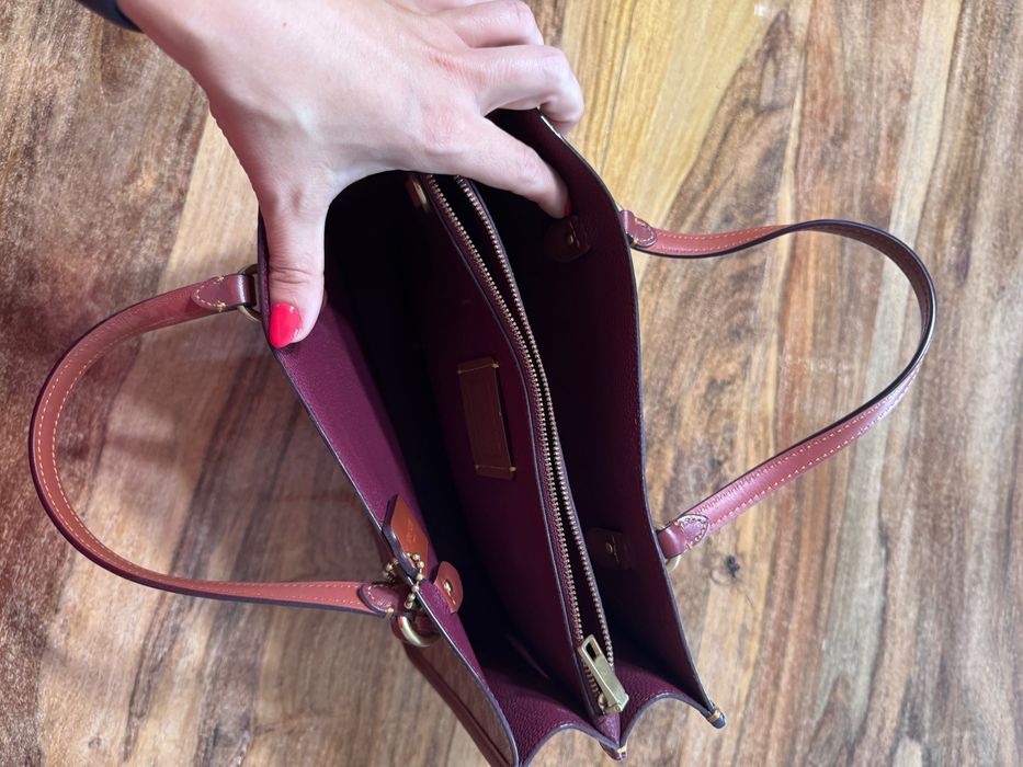 Кожена чанта Coach