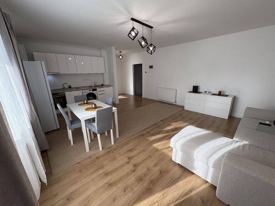 Apartament modern cu 2 camere in Floresti !