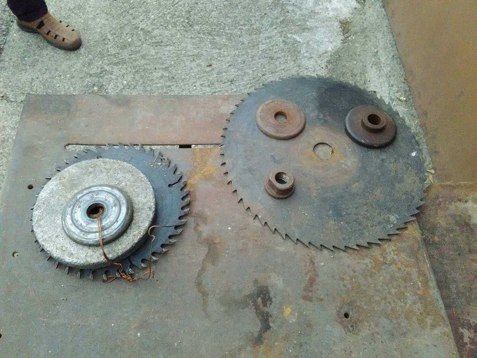 Много Запазен Български Абрихт производство на Рачо Ковача гр. Габрово