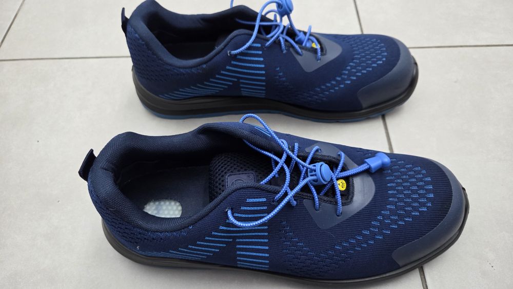 Pantofi protectie cu bombeu din compozit