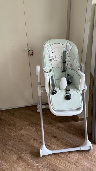 Продам стульчик для кормления