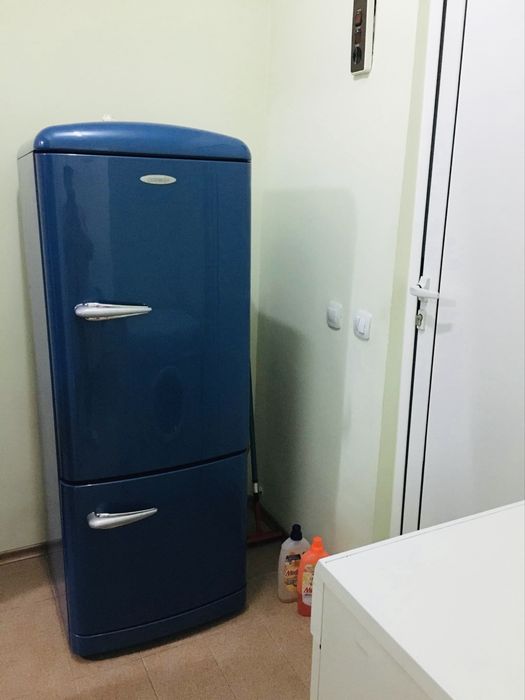 Двустаен апартамент под наем.