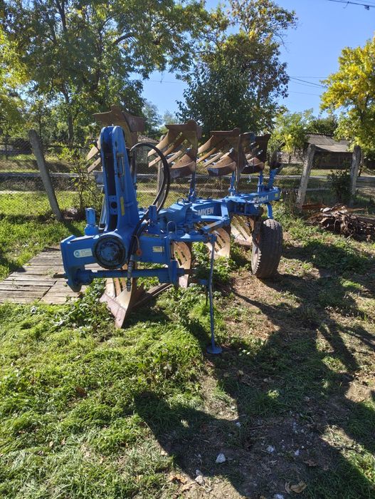 Vând plug lemken europal 8