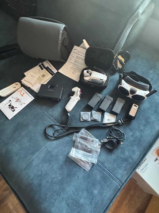 Нов Antigravity A1 Дрон с Explorer Bundle