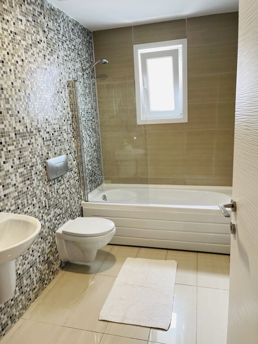 Apartament 2 camere Cosmopolis+ loc parcare acces piscine