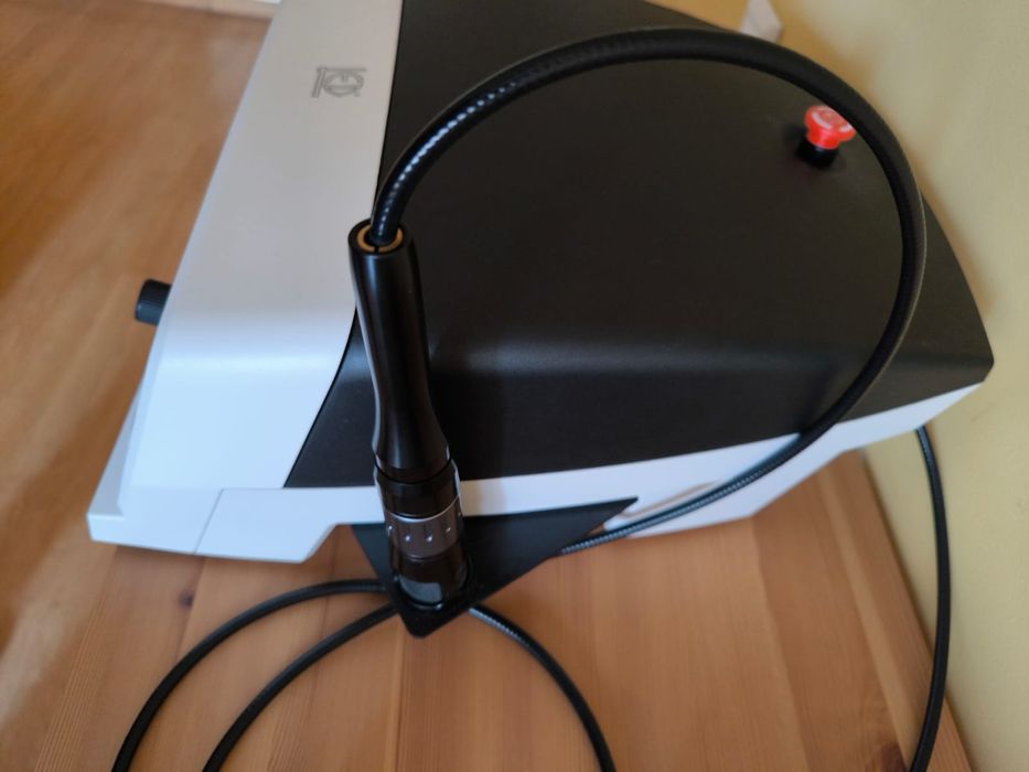 Лазер Lambda за рехабилитация - Клас 4 - дължина на вълна 1064 nm