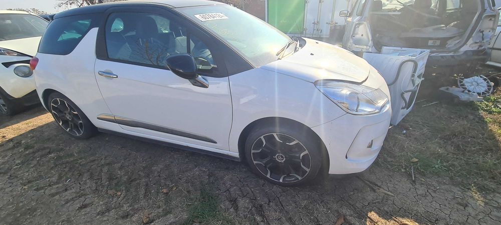 Citroen ds3, на части.
