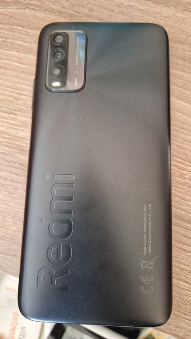 Телефон Redmi  отличин