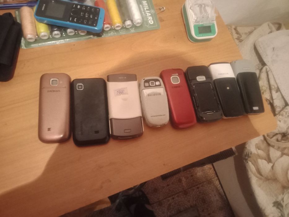 Продам телефоны Нокиа оппо