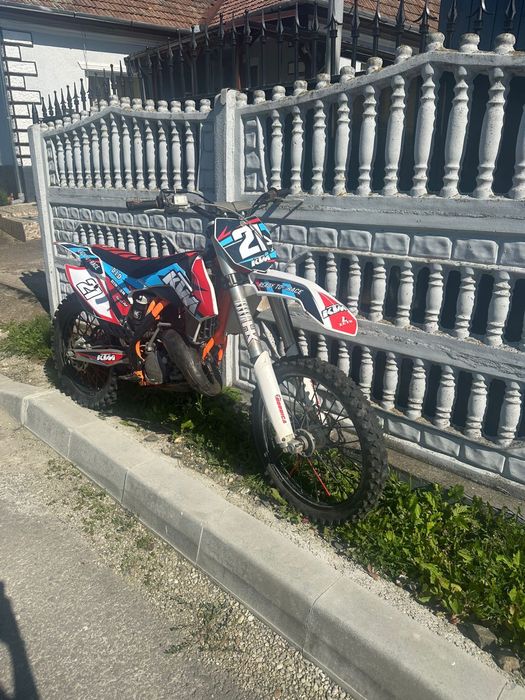 Se vinde ktm sx 125