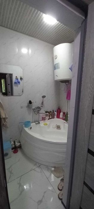 Сергели Спутник 6 3 Ком на 2 этаже ,дом 2 этажный,квартира с ремонтом