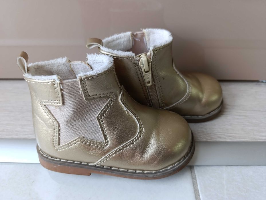 Бебешки боти H&M