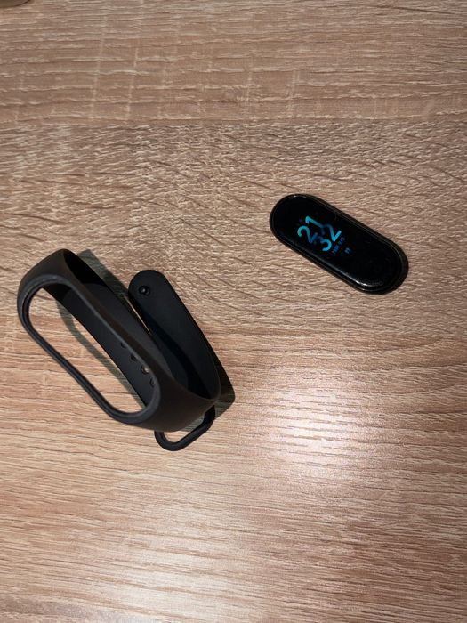 Смартчасы MiBand 4 /5  за доступную цену
