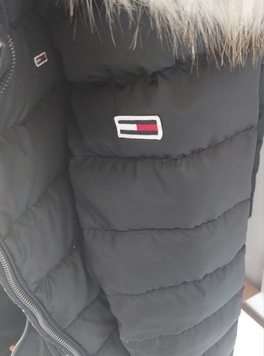 Дамско зимно яке Tommy Hilfiger
