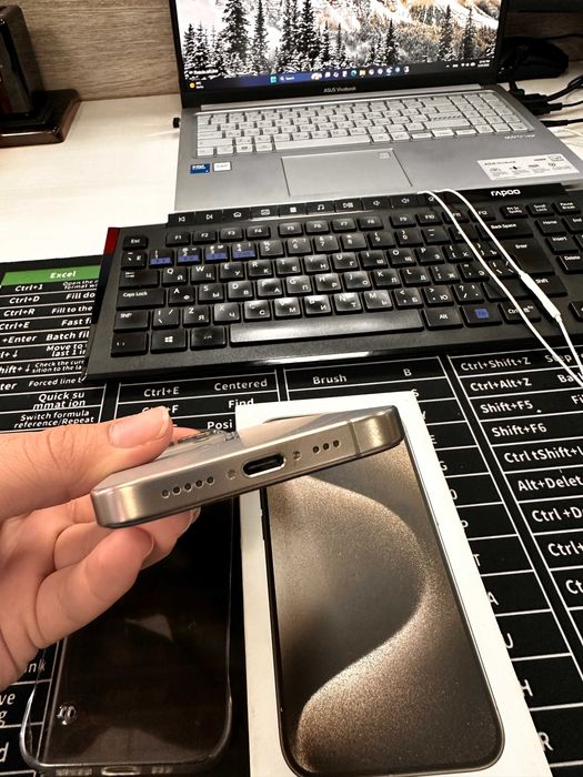 iphone 15 pro LL/A 256gb ideal srochn