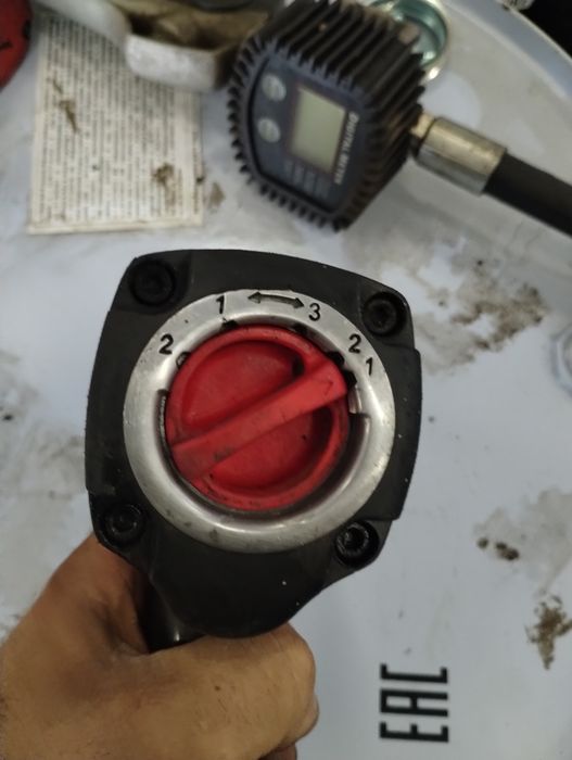 Продавам гайковерти