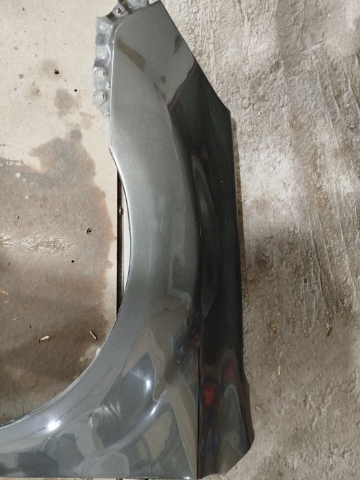 Переднее левое крыло на субару аутбек
