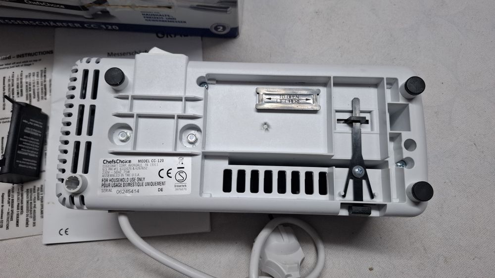 Диамантено електрическо точило за ножове, Graef CC120,75W,бяло