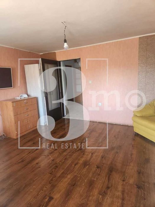 3mo“ продава два етажа от къща в живописното село Владая