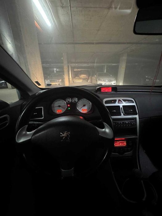 Peugeot 307cc кабриолет 1.6 бензин