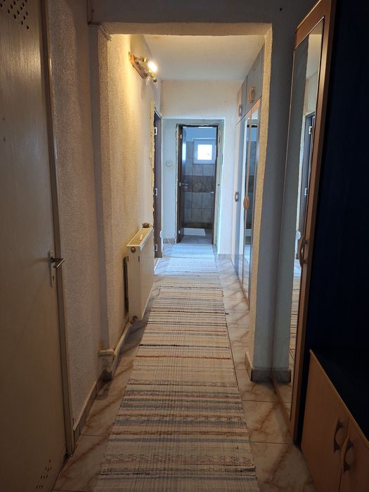 Închiriez Apartament 3 Camere Decomandat – Str. Văilor, Cart. Steaua, Slatina