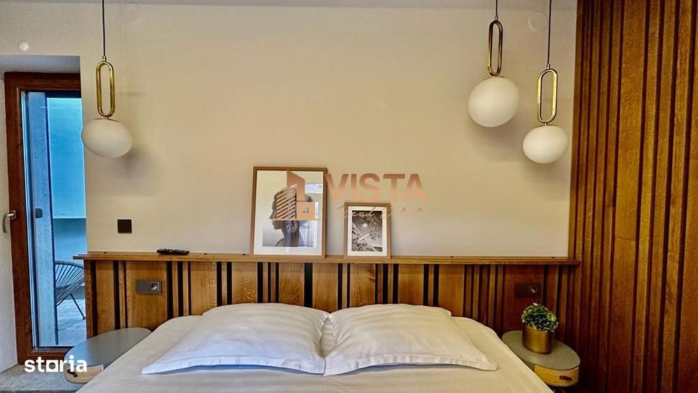 Afacere regim hotelier, doua unitati,  zona Piata Unirii-Brasov