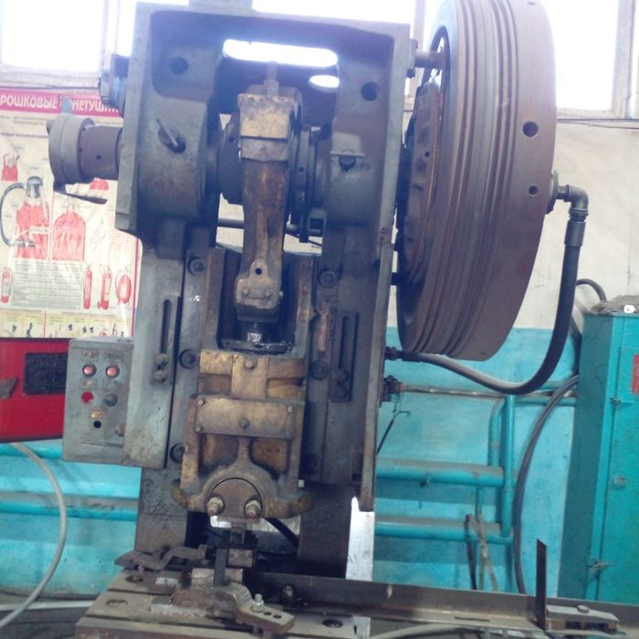 Пресса производства СССР.