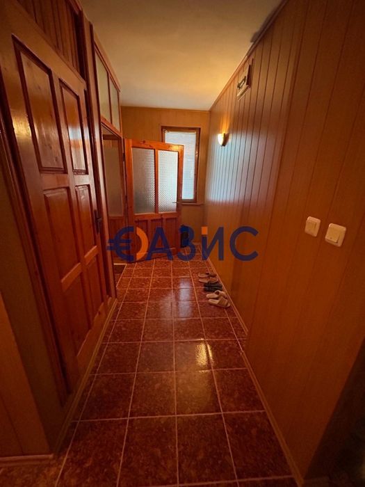 Продава се Къща в с. Кошарица, Област Бургас - 300 кв.м за 934 €/кв.м - Снимка #10