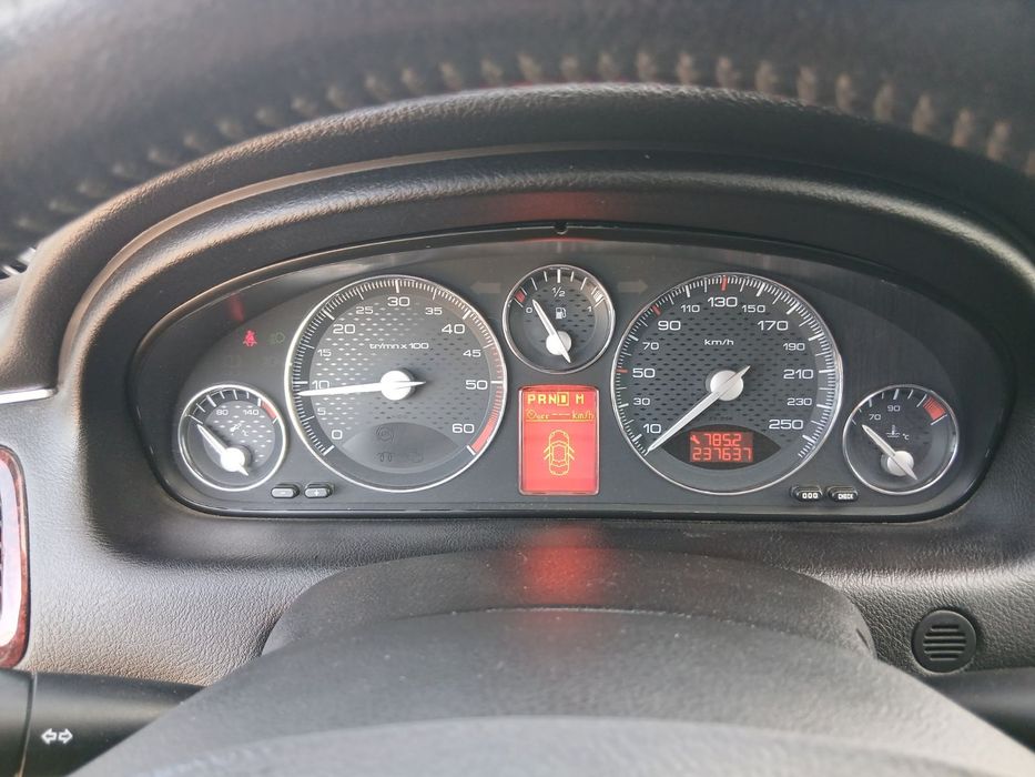 Пежо 607 2009 г 235000 км 2.2 HDI 133 H.P