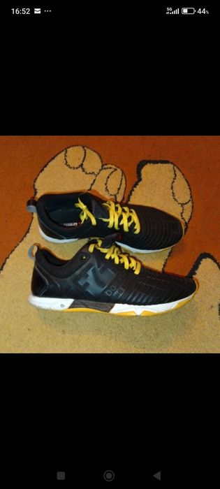 Adidași reebok mărimea 40