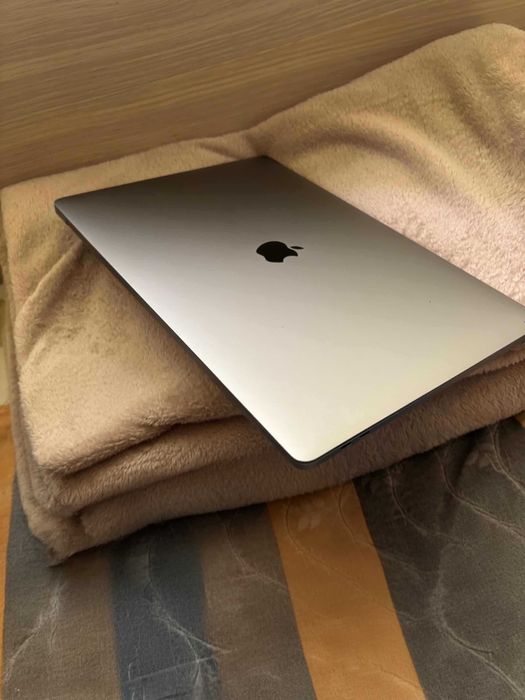 Macbook Pro 15 2019