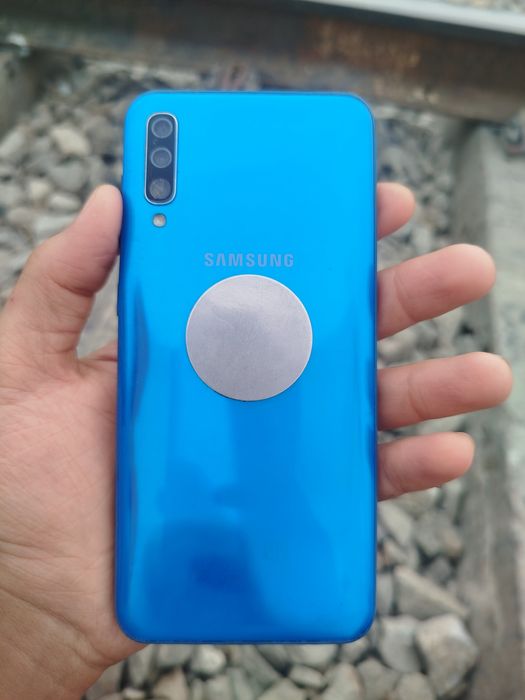 Samsung A 50 sotiladi