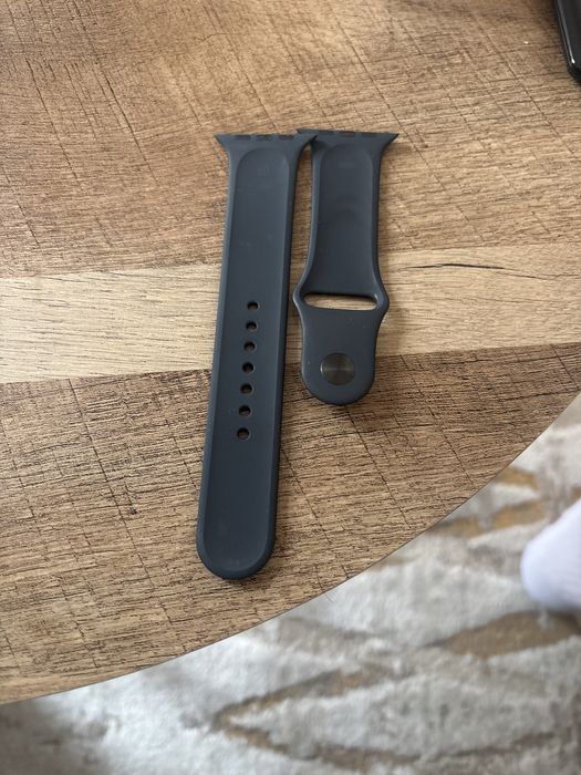 Оригинална силиконово каишка Аpple Watche SE