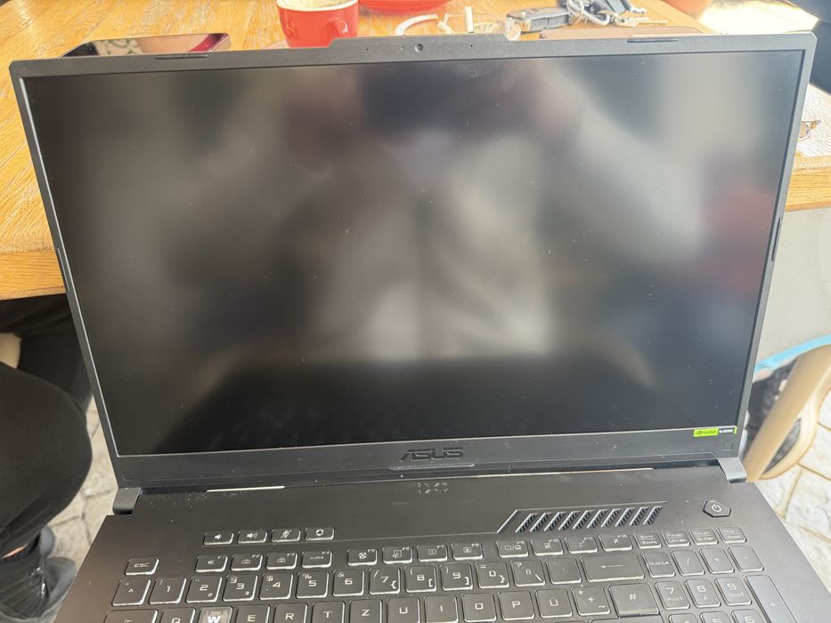 Laptop Asus TUF F17