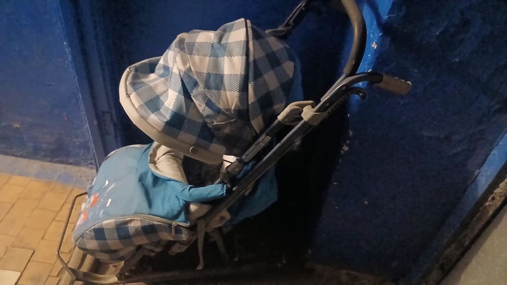 Продам санки на колесах