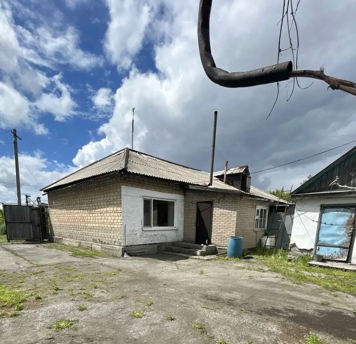 Продается дом в двухквартирном доме