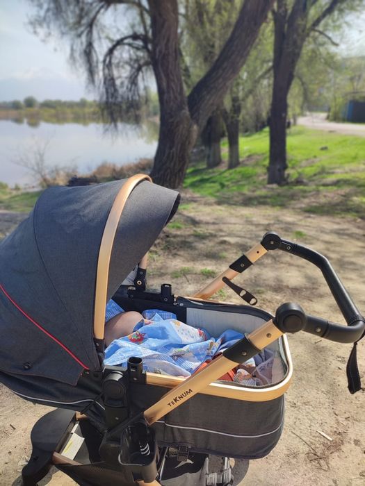 Продам коляску Детскую