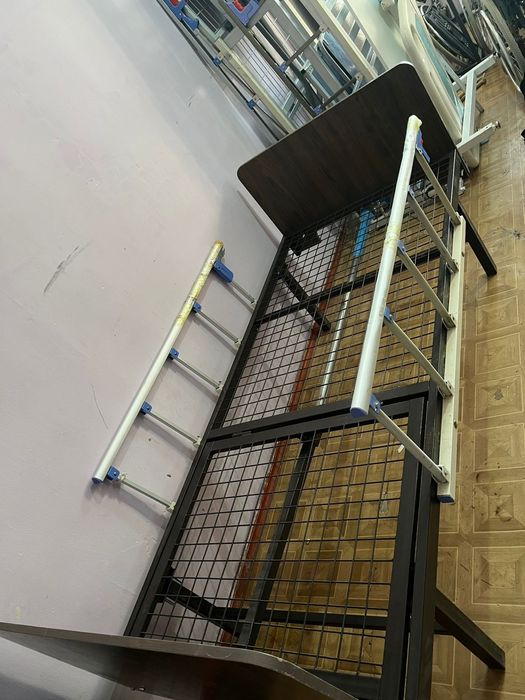 Медецинская кровать