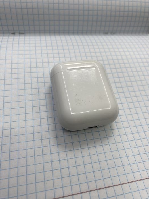 Airpods 2 поколения