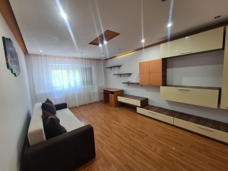Apartament 2 camere decomandat