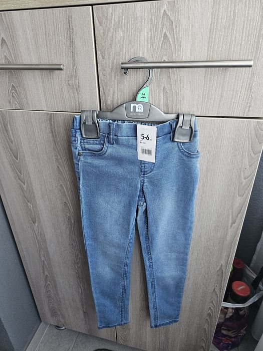 Lot 2 perechi blugi colanti 5-6 ani