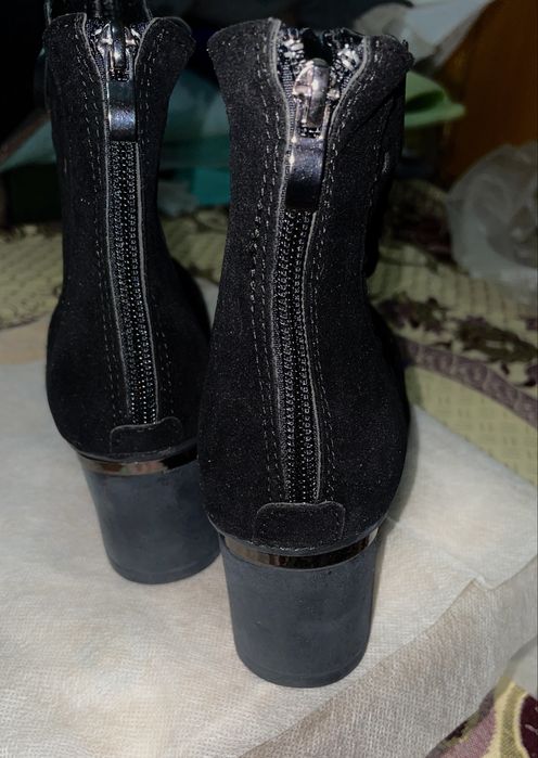 Осенний сапог продам новый