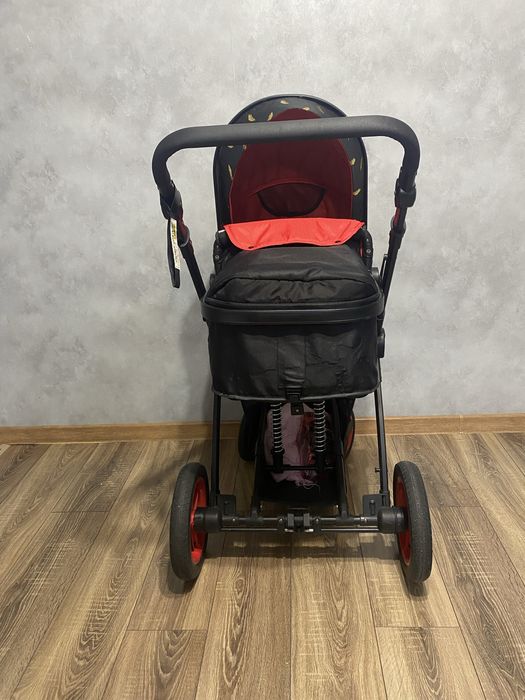 Продам коляску в хорошем состоянии