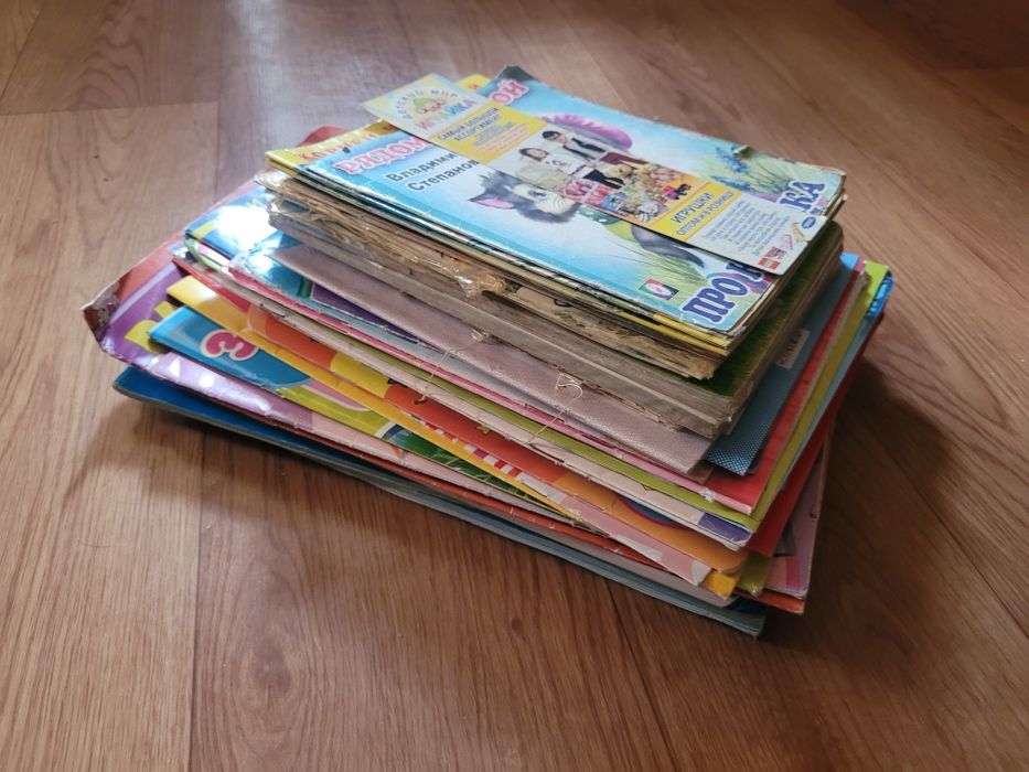 Книги, прописи, раскраски для детей