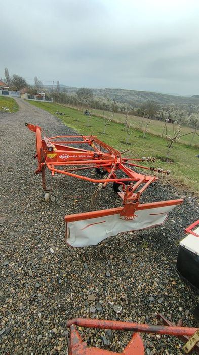 Grebla kuhn ga 3201 g și deutz fahr ks 80