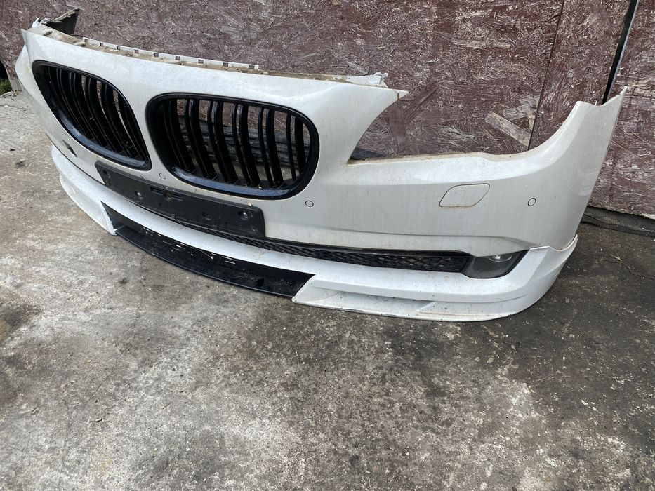 Bara  Fata BMW seria 7 F01 F02 cu fusta Alpina Pret 3500 lei