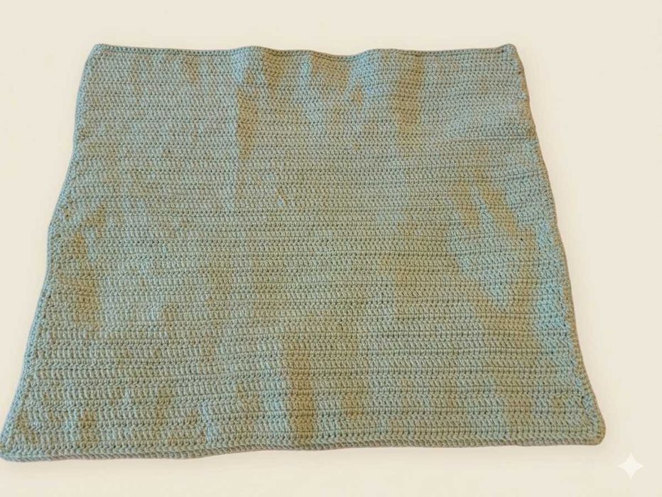 Детский вязанный плед 70х65см