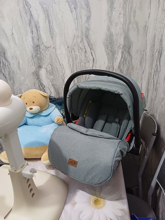 Продаётся фирменный авто люлька новый