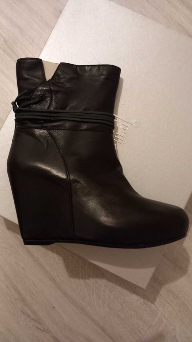Botine piele naturală