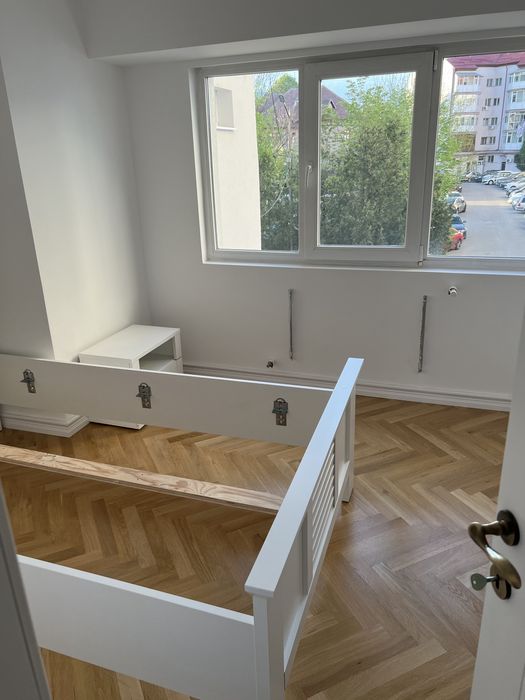 Apartament 4 camere de vanzare , ultracentral